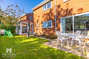 Photo 11- click for photo gallery